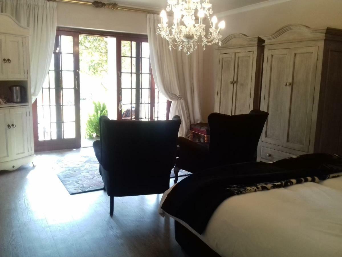 Mulligans Guest Lodge เฮอร์มานุส ภายนอก รูปภาพ